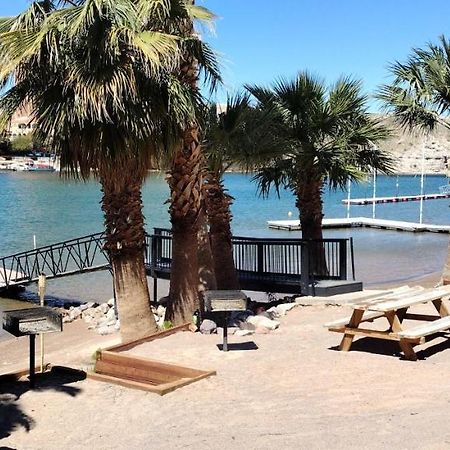 בולהד סיטי River View Lazy Casa מראה חיצוני תמונה